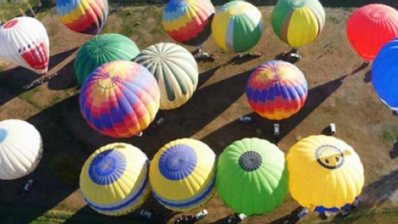 Els vols en globus al Valls, a 'El temps oport' / Foto: Ballooning.es