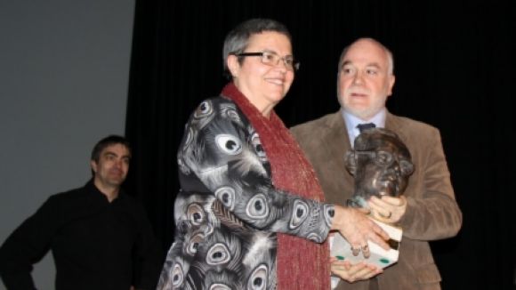 L'autora quan va rebre el 10 Premi Joaquim Amat- Piniella de novella histrica / Foto: ACN