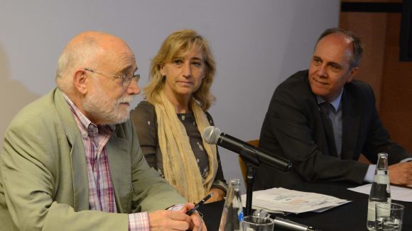 Arcadi Oliveres, Susanna Pellicer i Jaume Castro / Foto: Localpres