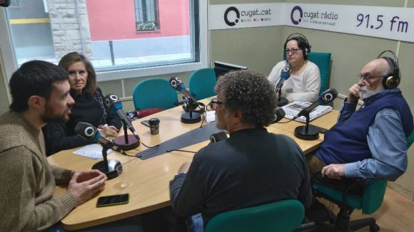 Els tertulians de dilluns amb la presentadora, Carme Reverte