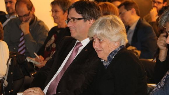 Clara Ponsat amb el president Puigdemont a Brusselles / Foto: ACN