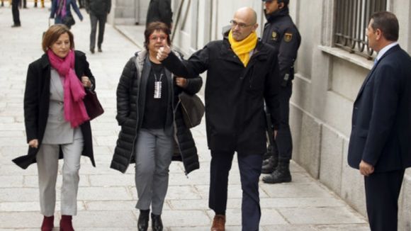 Ral Romeva entra al Tribunal Suprem amb Dolors Bassa i Carme Forcadell / Foto: ACN