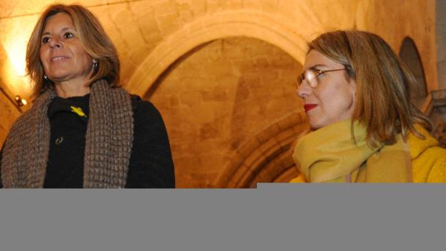 L'alcaldessa, Carmela Fortuny, amb la portaveu d'ERC-MES, Mireia Ingla, en una imatge d'arxiu / Foto: Localpres