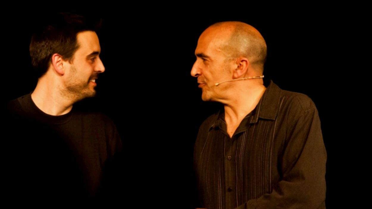 'Llach Poeta' amb Albert Flores (esquerra) i Joan Berlanga / Foto: Platea Produccions