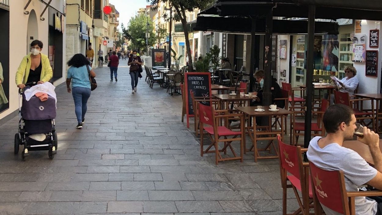 Les terrasses dels bars i restaurants podran reobrir a partir del dilluns 23 de novembre, amb limitacions / Foto: Cugat Mèdia