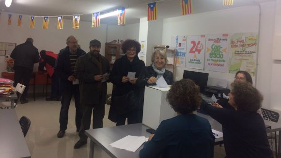 Un moment de la votaci d'aquest dissabte / Foto: https://santcugat.assemblea.cat
