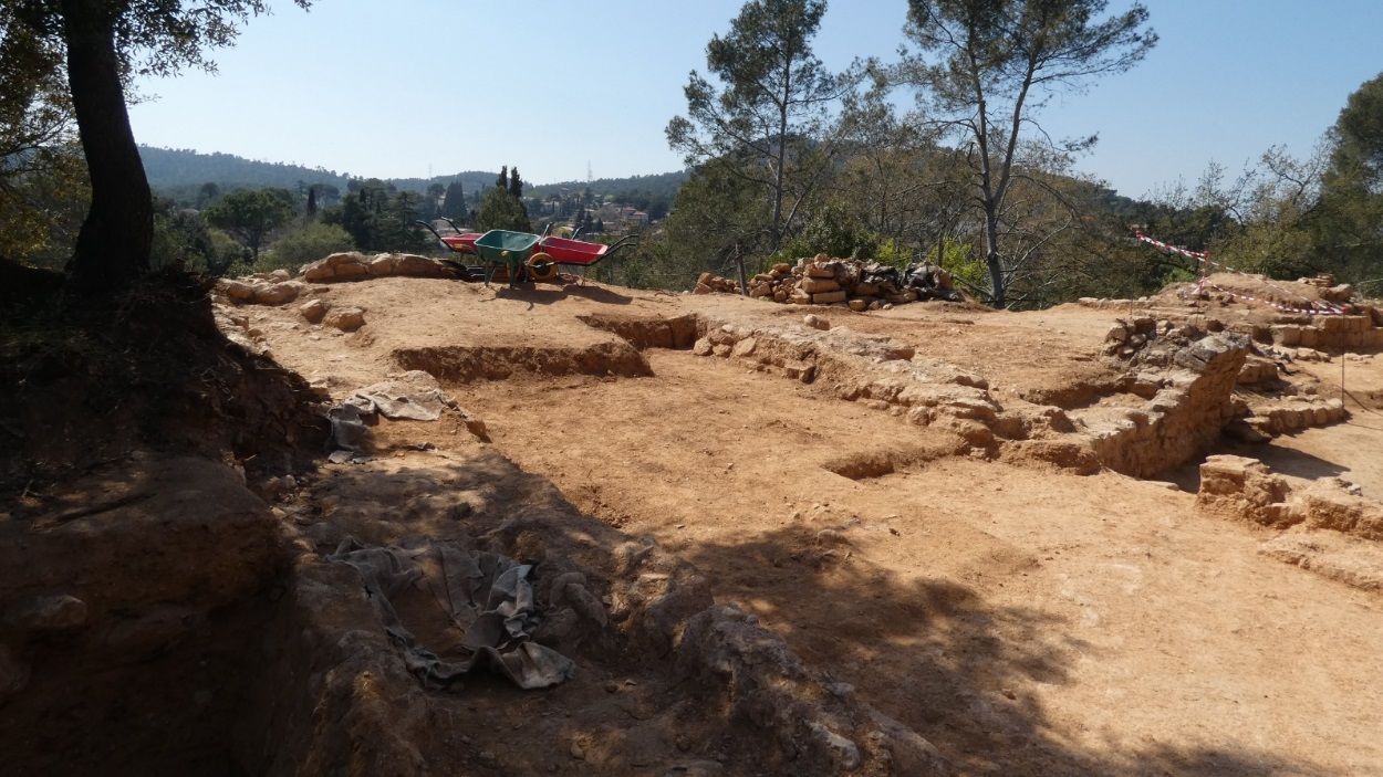 Imatge de l'excavació al Castell de Canals / Foto: EMD Valldoreix