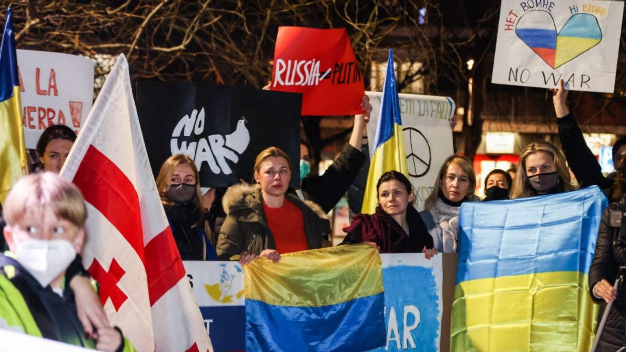 Sant Cugat ja es va mobilitzar per la pau a Ucraïna el 28 de febrer de 2022 / Foto: Lali Puig
