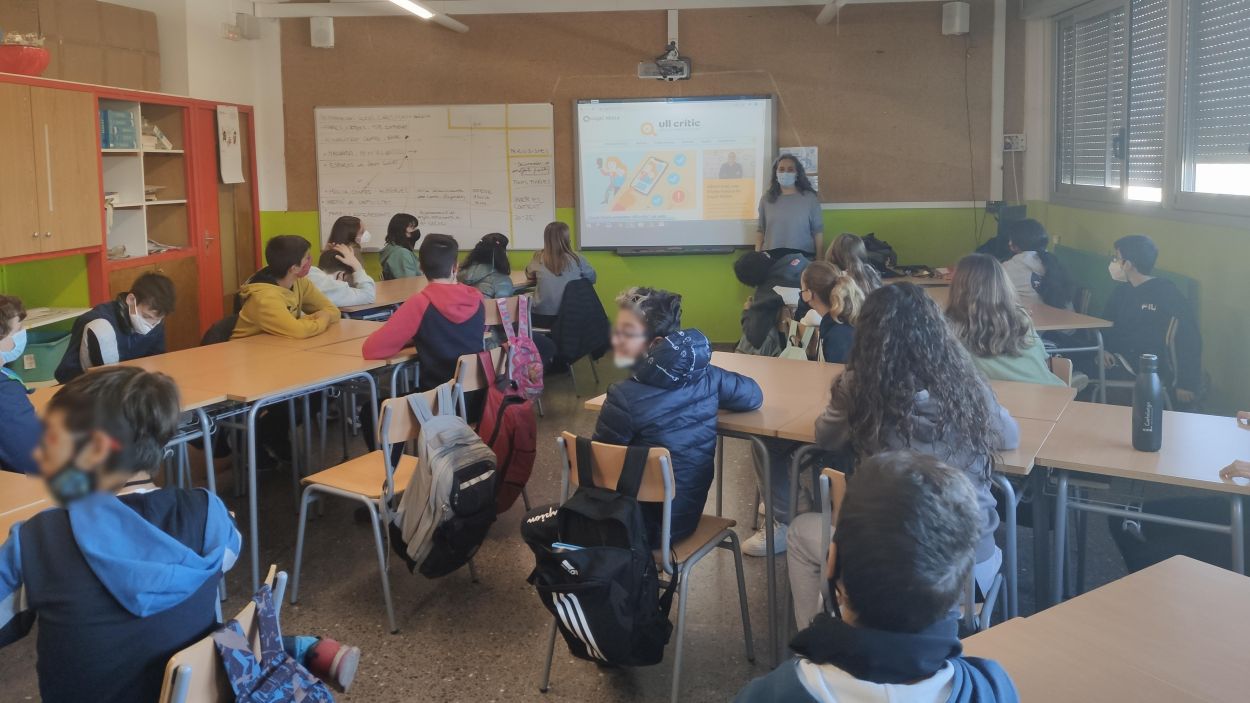L'Institut Escola Catalunya de Sant Cugat rep la visita de Cugat Mèdia