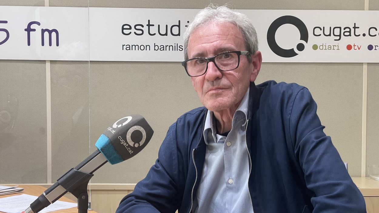 Esteve Polls a l'estudi Ramon Barnils de Ràdio Sant Cugat / Foto: Cugat Mèdia