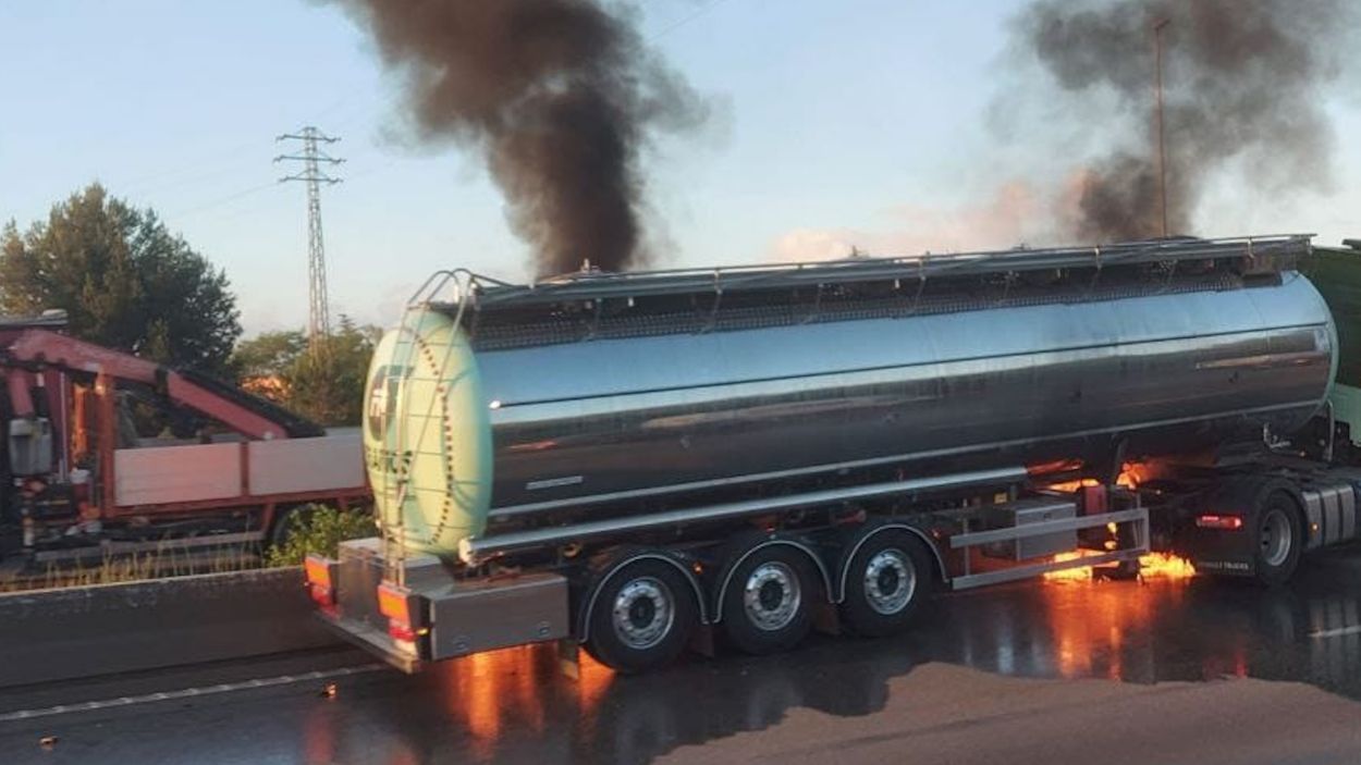 Imatge del camió incendiat / Foto: ACN