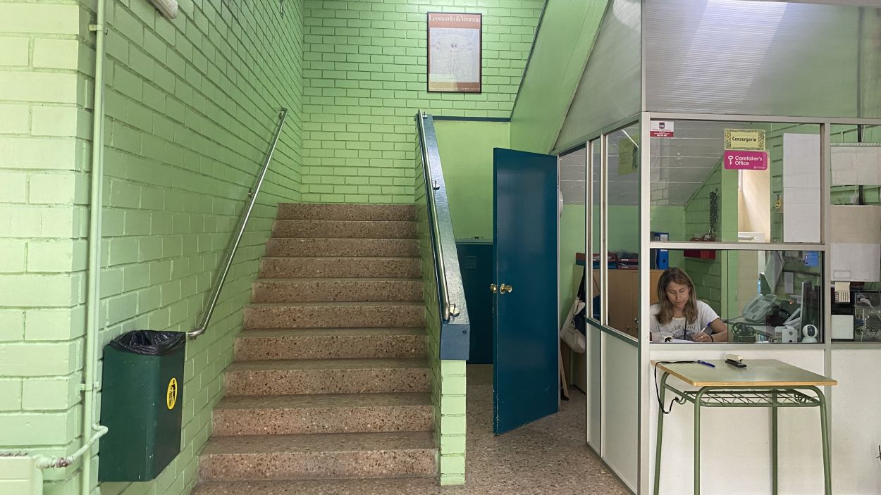 Forat de les escales que s'aprofitaria per fer l'ascensor de l'Institut FP