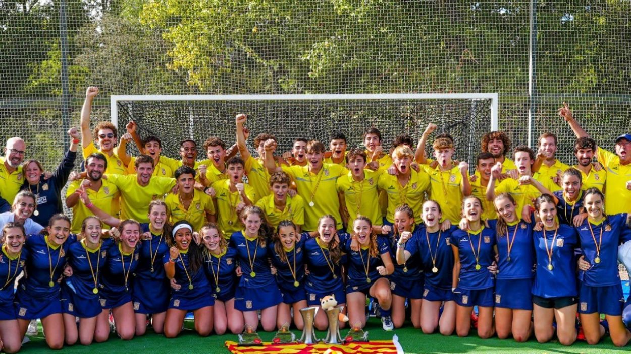 Catalunya sub 18, amb nou representants del Junior, campió estatal d'hoquei herba / Foto: Fcdehockey