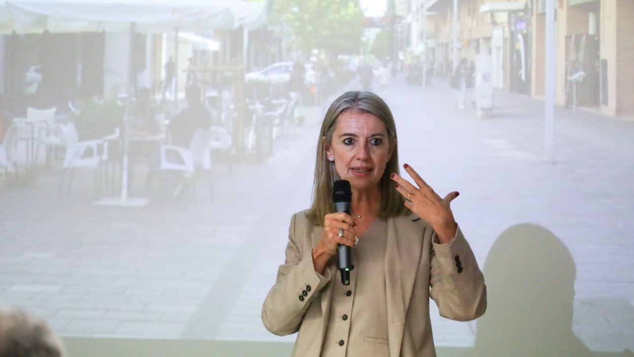 L'alcaldessa, Mireia Ingla, durant la presentació de les obres / Foto: Ajuntament de Sant Cugat