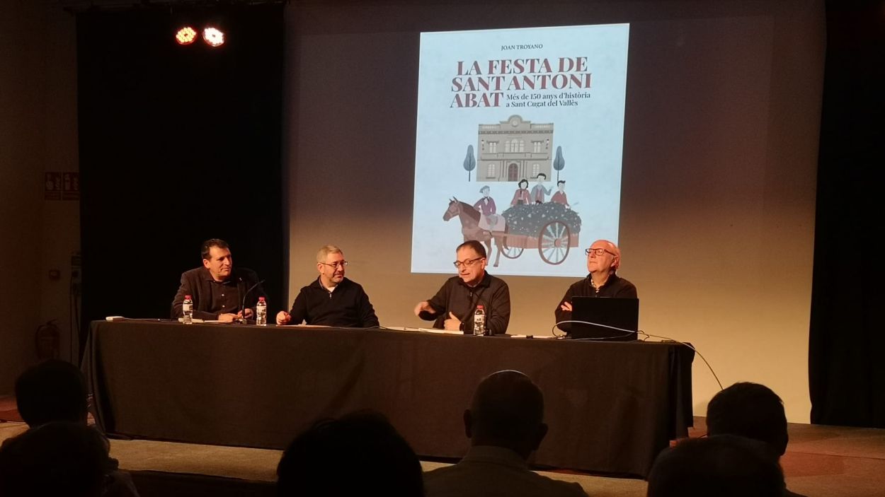 Francesc Duch, Jordi Bell, Ernest Vilàs i Joan Troyano a la presentació / Foto: Ajuntament