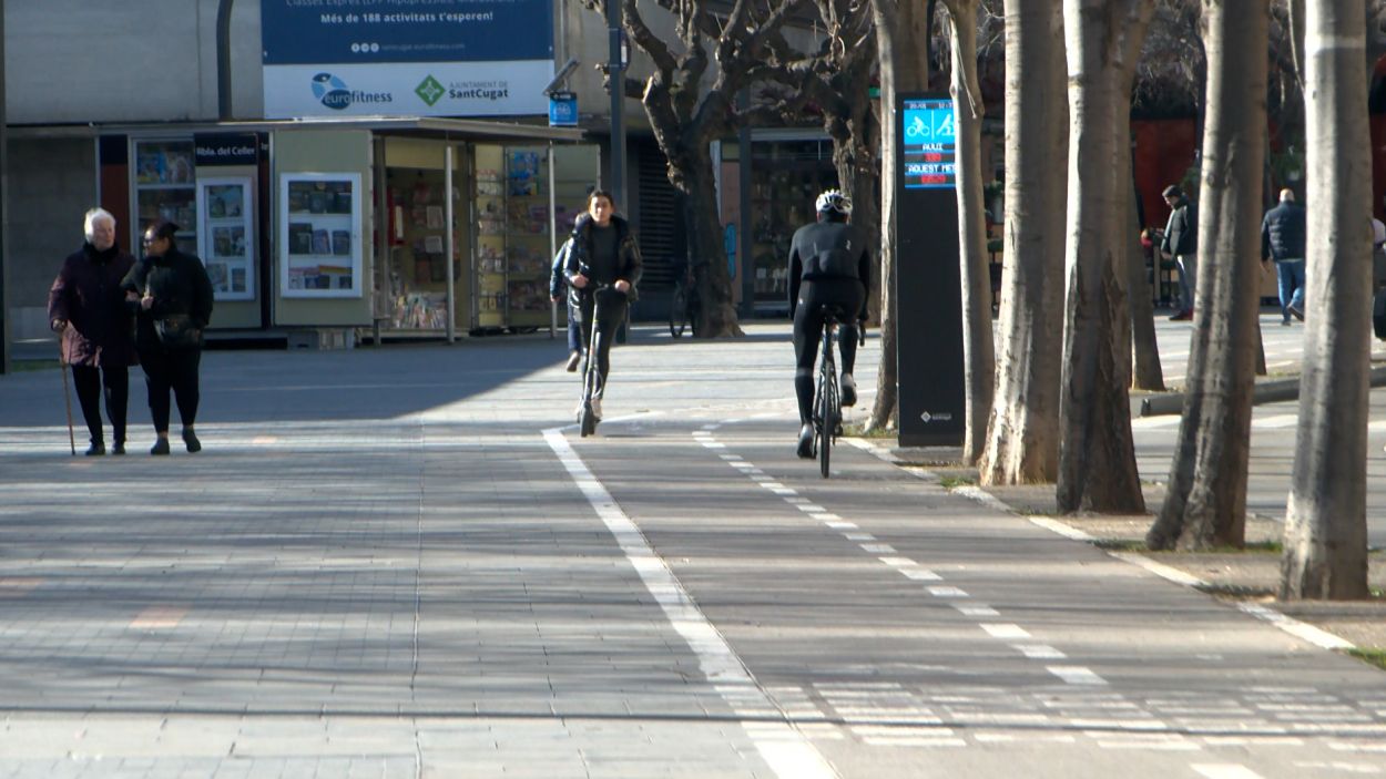 El carril bici de la Rambla del Celler / Foto: Cugat Mèdia