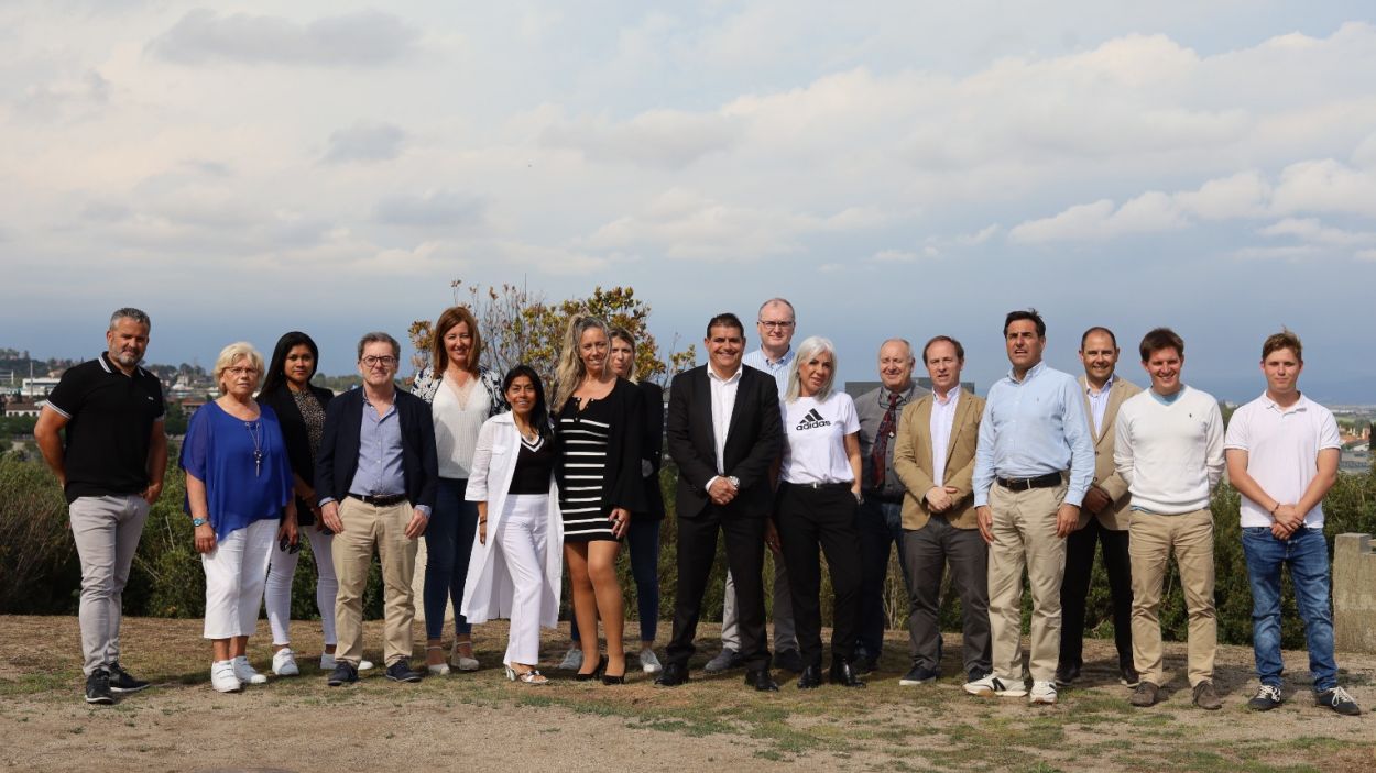 Els membres de la candidatura del Front Nacional de Catalunya a Sant Cugat / Foto: FNC