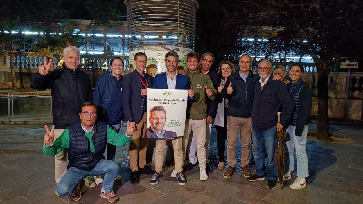 Membres de la candidatura de Vox a la plaça de Lluís Millet