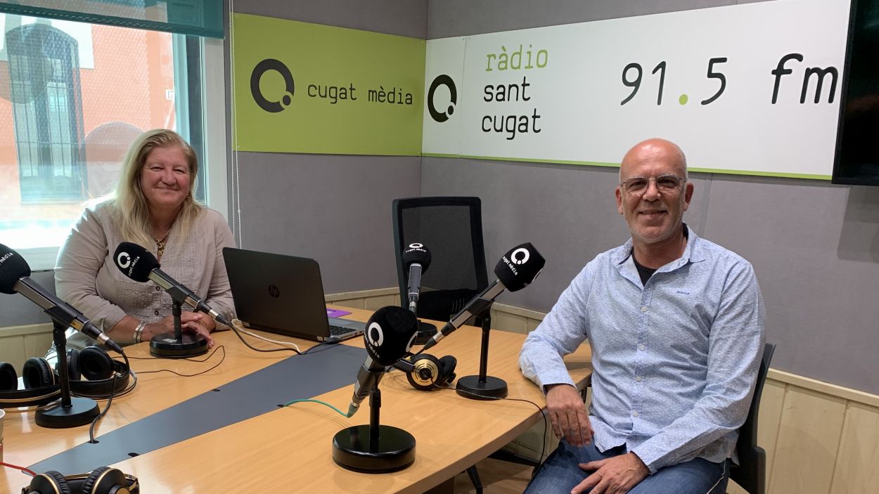 Bárbara Martí i Rafael Fernández, a Ràdio Sant Cugat / Foto: Cugat Mèdia