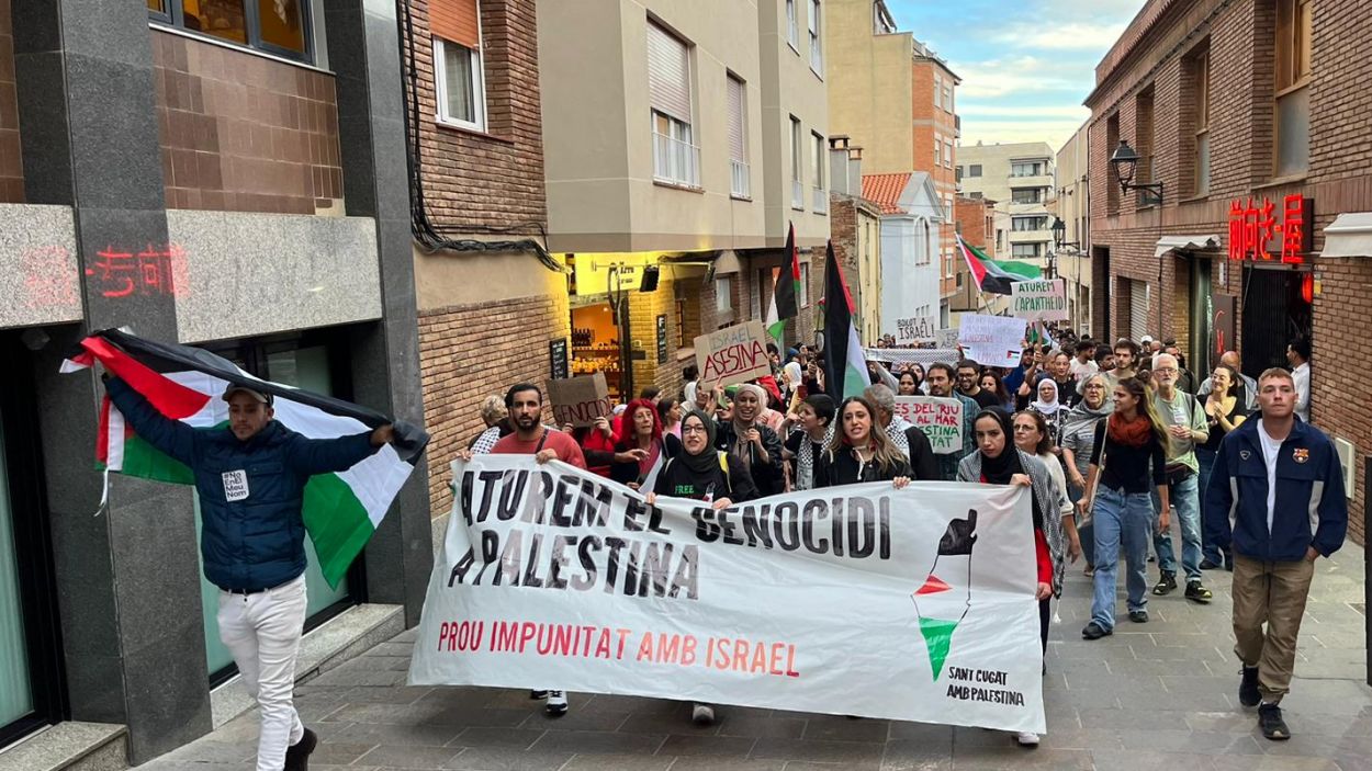 Imatge de la manifestació a favor de Palestina a Sant Cugat el 27 d'octubre passat / Foto: Cugat Mèdia