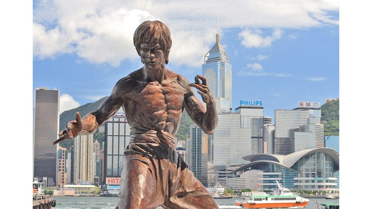 Esttua de Bruce Lee a Hong Kong
