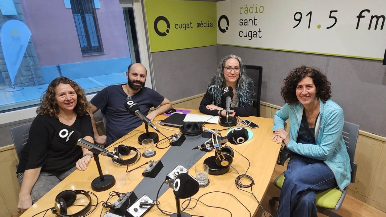 Ester Castells, Marc Sastre i Núria Balcells són tres membres del grup que promou de la iniciativa/Foto: Cugat Mèdia