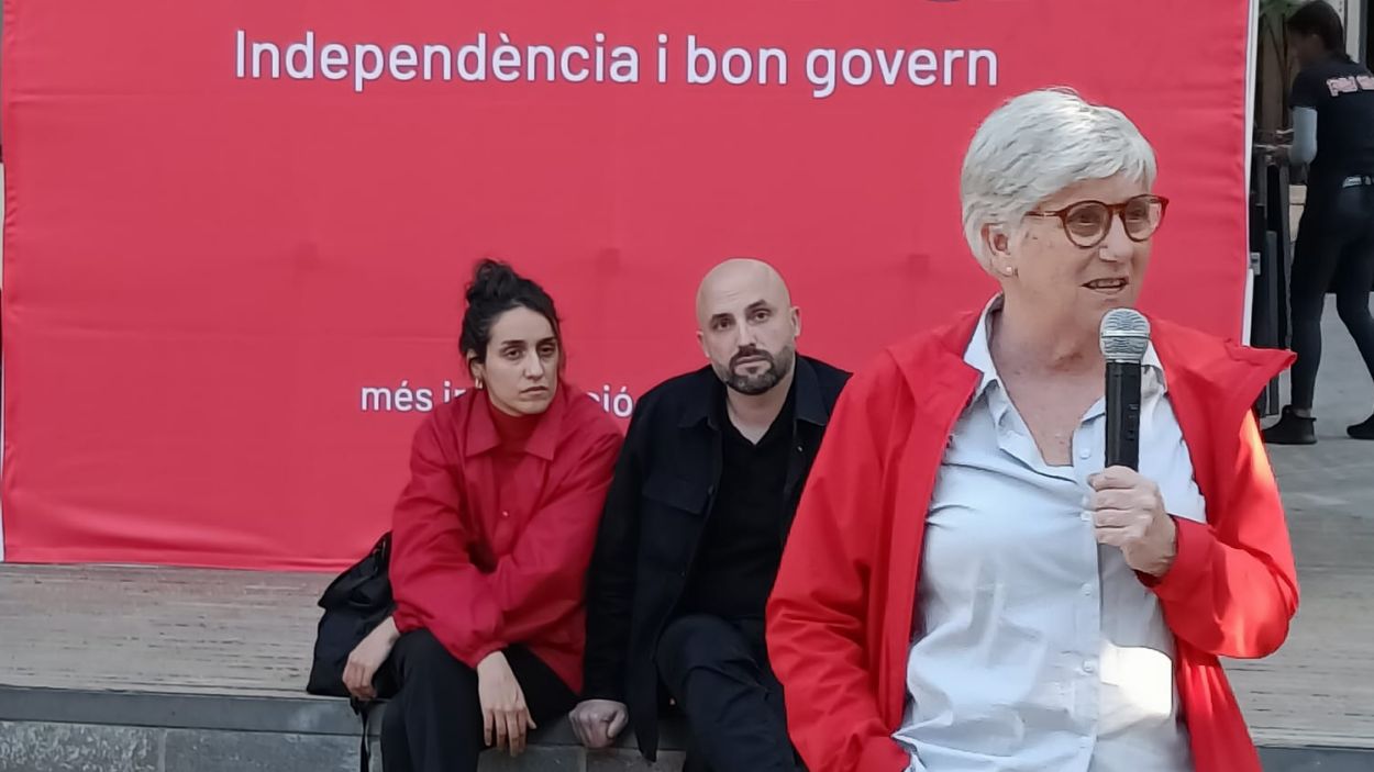 Clara Ponsat: 'Alhora s'ha constitut per dir la veritat al poble de Catalunya'