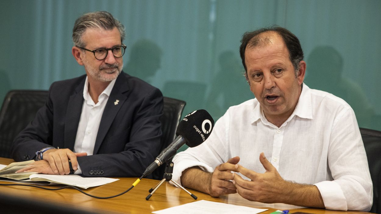 El tinent d'alcaldia d'Economia, Carles Brugarolas, i l'alcalde, Josep Maria Valls, en una imatge d'arxiu / Foto: Ajuntament