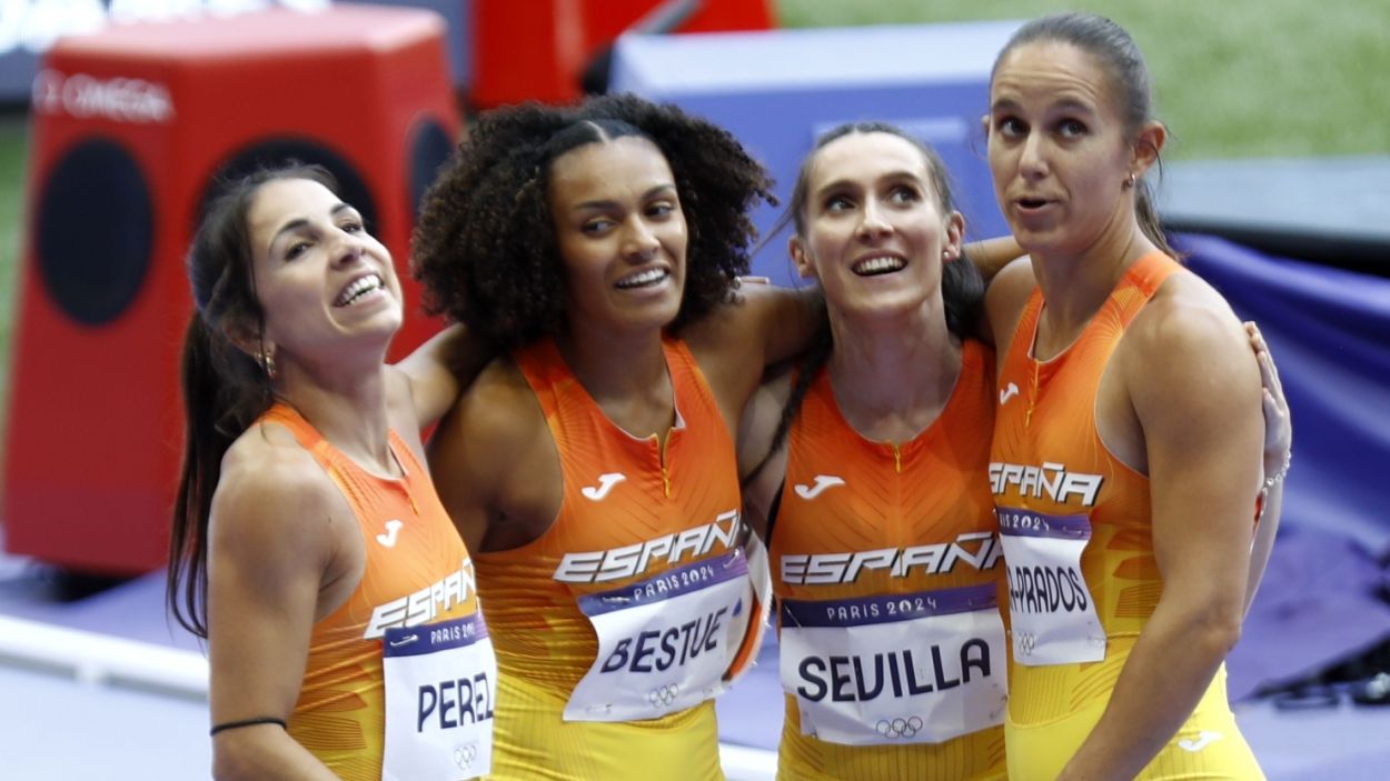 Maribel Prez, Jal Bestu, Paula Sevilla, i Sonia Molina-Prados, el primer equip espanyol de 4x100 en relleus en uns Jocs Olmpics