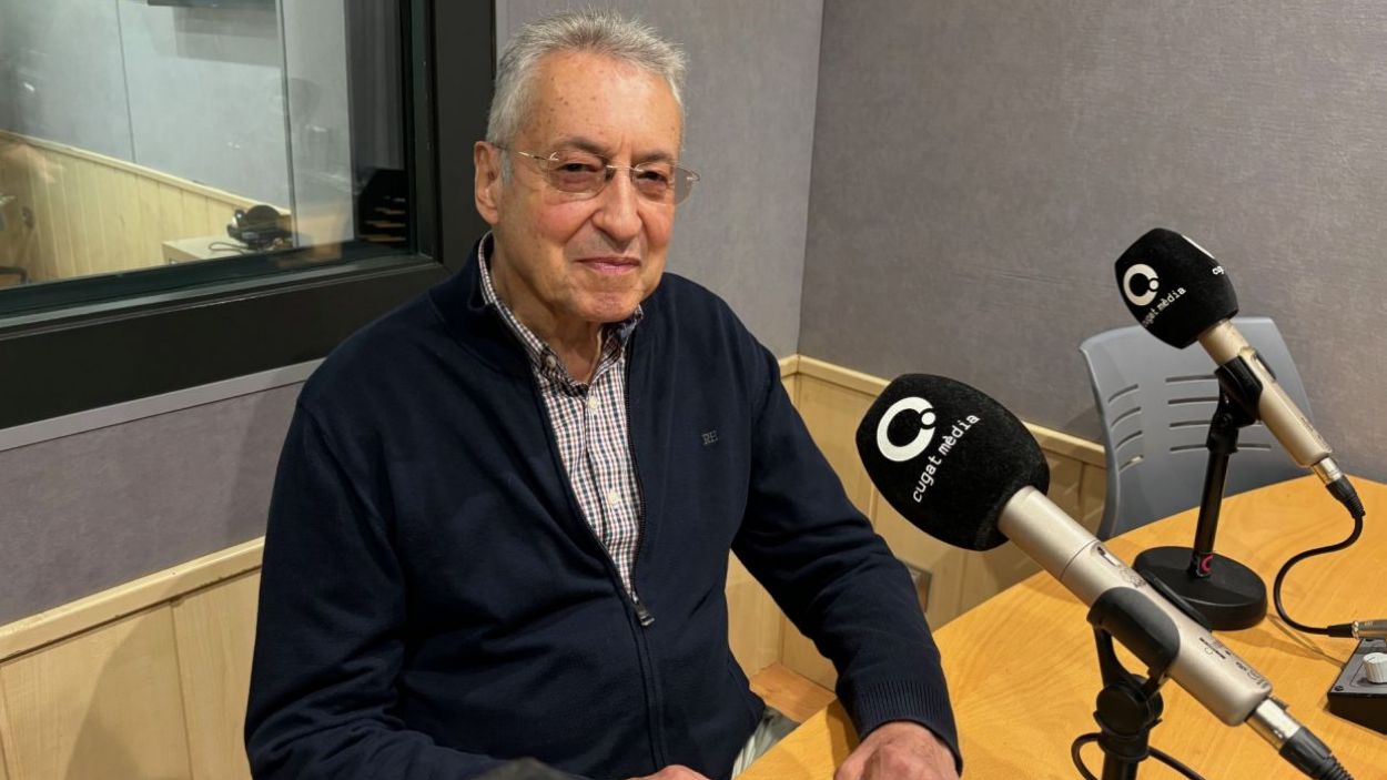 Fran Castanyer a l'estudi de Rdio Sant Cugat