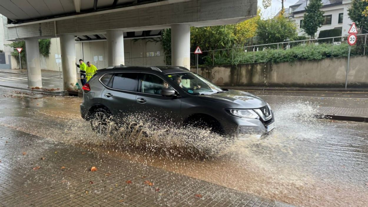 Un dels punts amb acumulaci d'aigua / Foto: Cugat Mdia (Llus Llebot)