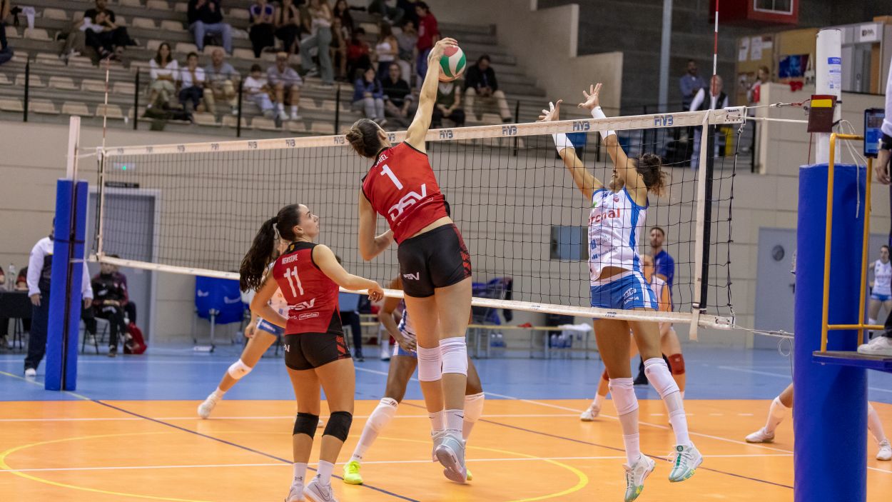 El DSV Volei Sant Cugat afronta aquest dimecres una cita histrica / Foto: Mireia Norberto