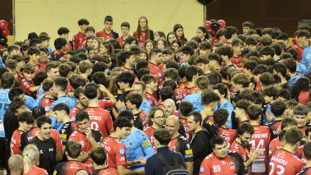 La gentada de la famlia de l'Handbol Sant Cugat / Foto: Handbol Sant Cugat