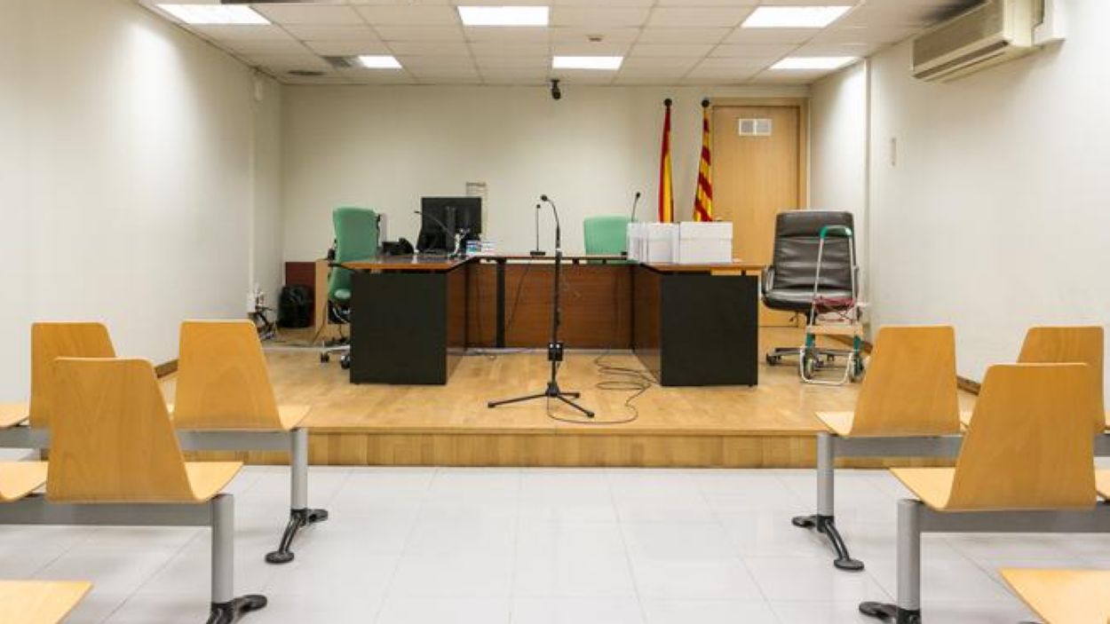 Sala de vistes dels jutjats de Rub, on actualment es recullen els casos judicials de Sant Cugat / Foto: Generalitat