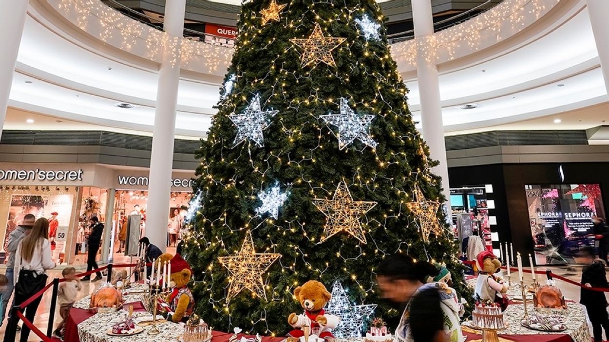 Una pista de patinatge, gran atractiu de les activitats de Nadal al Centre Comercial de Sant Cugat