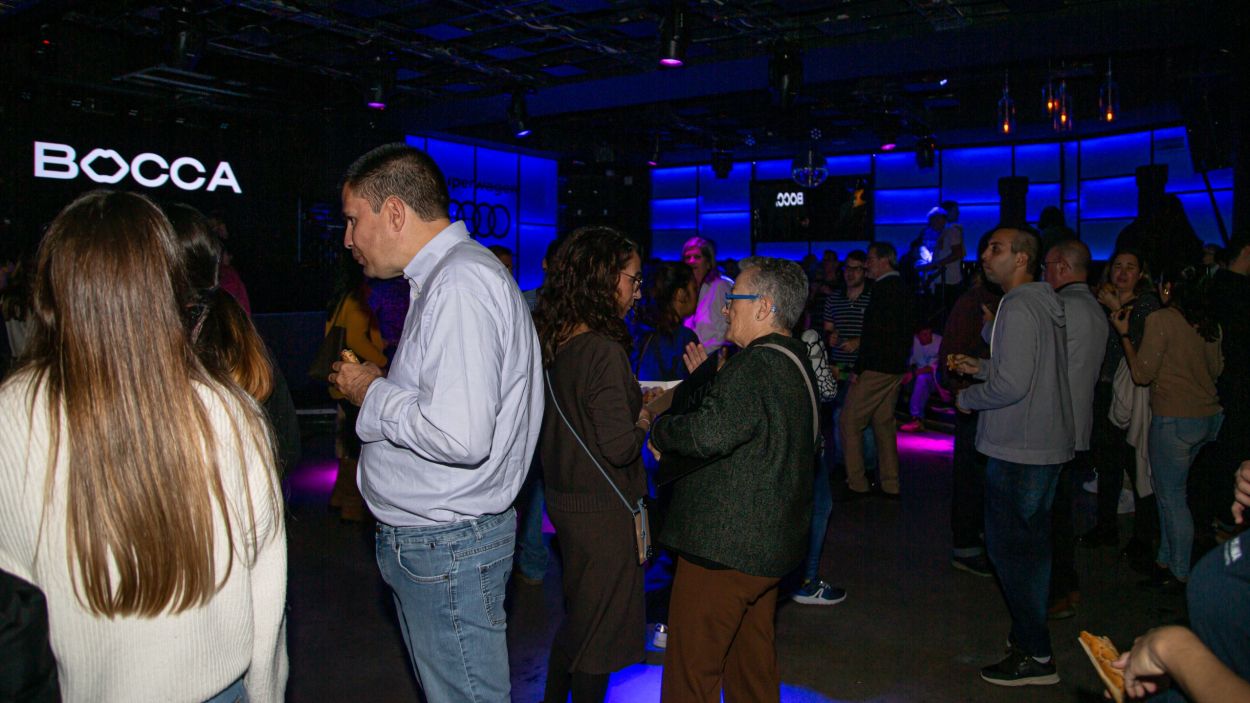 Un moment de la sessi de discoteca adaptada d'aquest diumenge al Bocca / Foto: Ajuntament de Sant Cugat