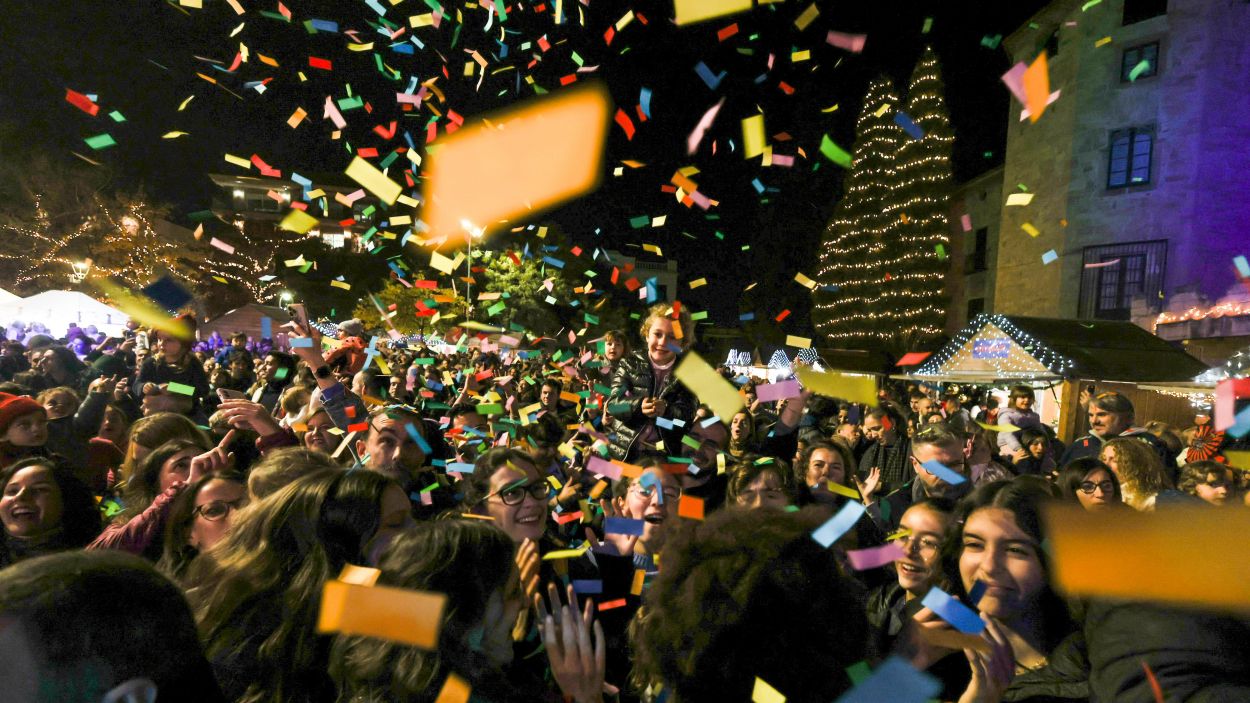 L'encesa de llums ha estat una festa / Foto: Ajuntament de Sant Cugat