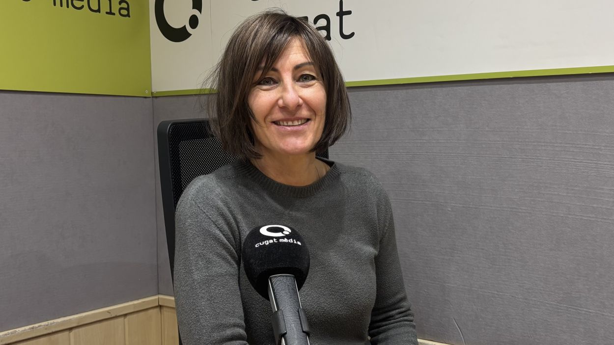 La nutricionista Cristina Garcia, membre de l'Equip ntima Salut per a la dona, a l'estudi Ramon Barnils de Rdio Sant Cugat