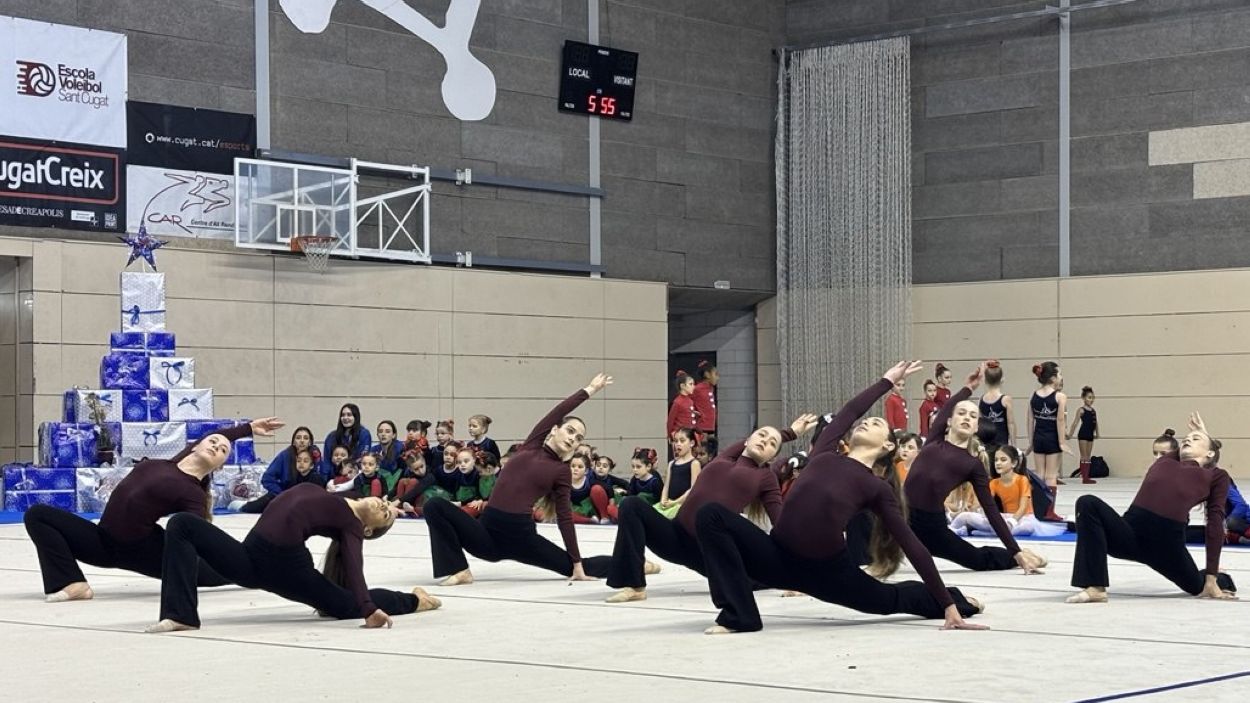 Una de les actuacions del Festival de Nadal del Club Gimnstica Rtmica i Esttica Sant Cugat / Foto: Cugat Mdia