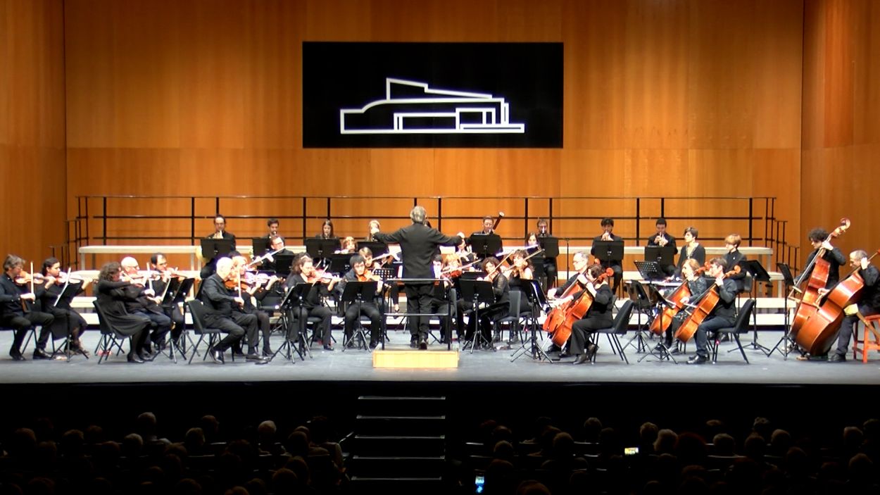 Un moment del Concert de Nadal per a la Gent Gran. Foto: Alex Surez (Cugat Mdia)