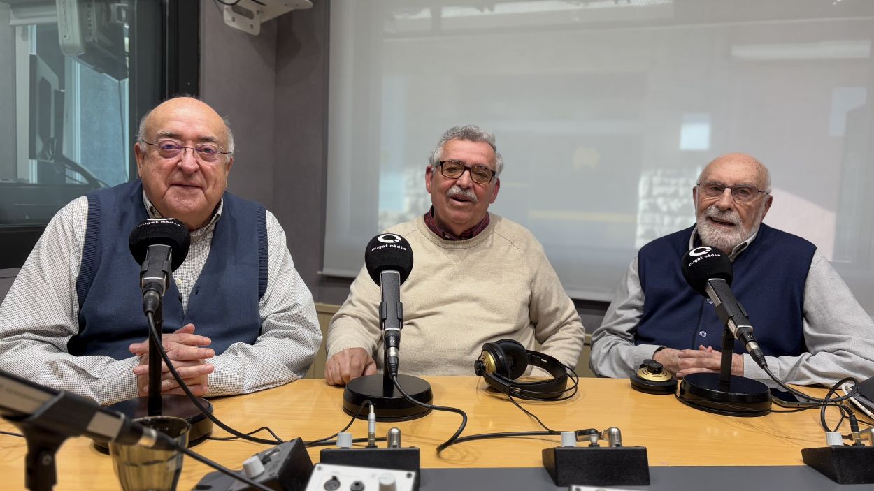 D'esquerra a dreta: Jordi Molg, Juan Merino i Eduard Jener a l'estudi Ramon Barnils