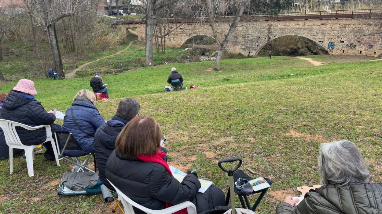 Alguns dels participants de la trobada d'sketchers d'aquest dissabte