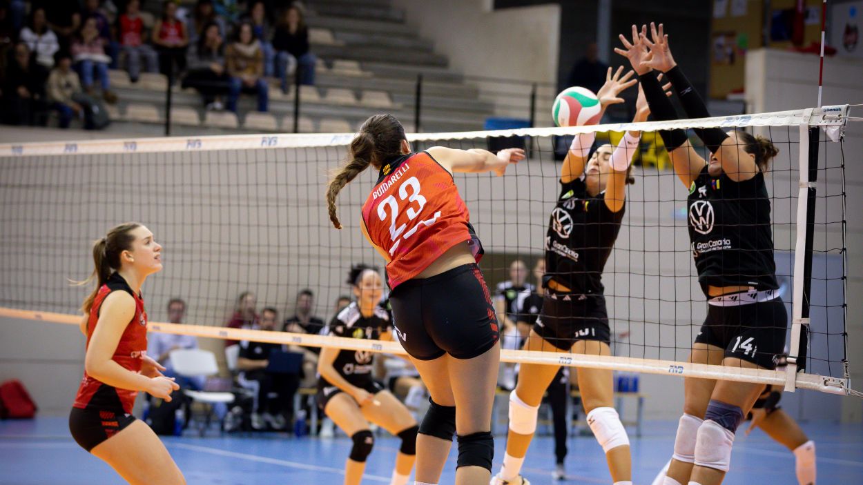 Imatge del partit entre el DSV Volei Sant Cugat i l'Heidelberg / Foto: Volei Sant Cugat