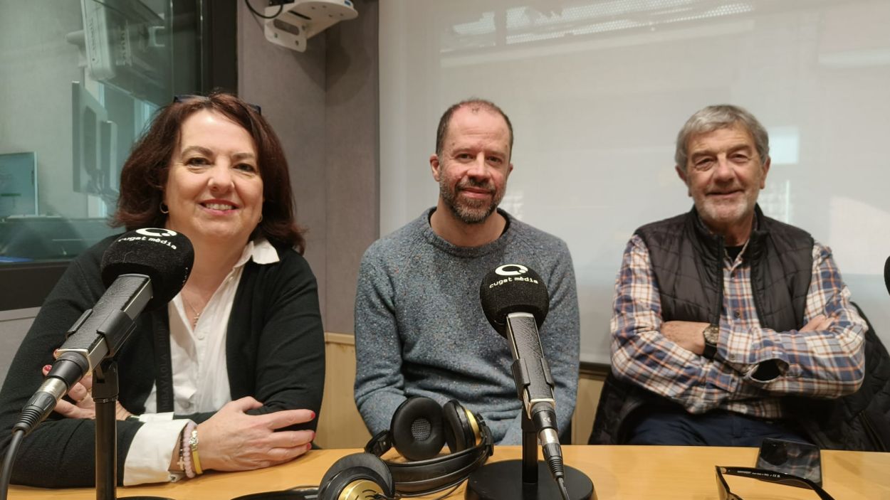 D'esquerra a dreta: Llus Espn, Dani Vilar i lvar Roda a l'estudi Ramon Barnils de Rdio Sant Cugat