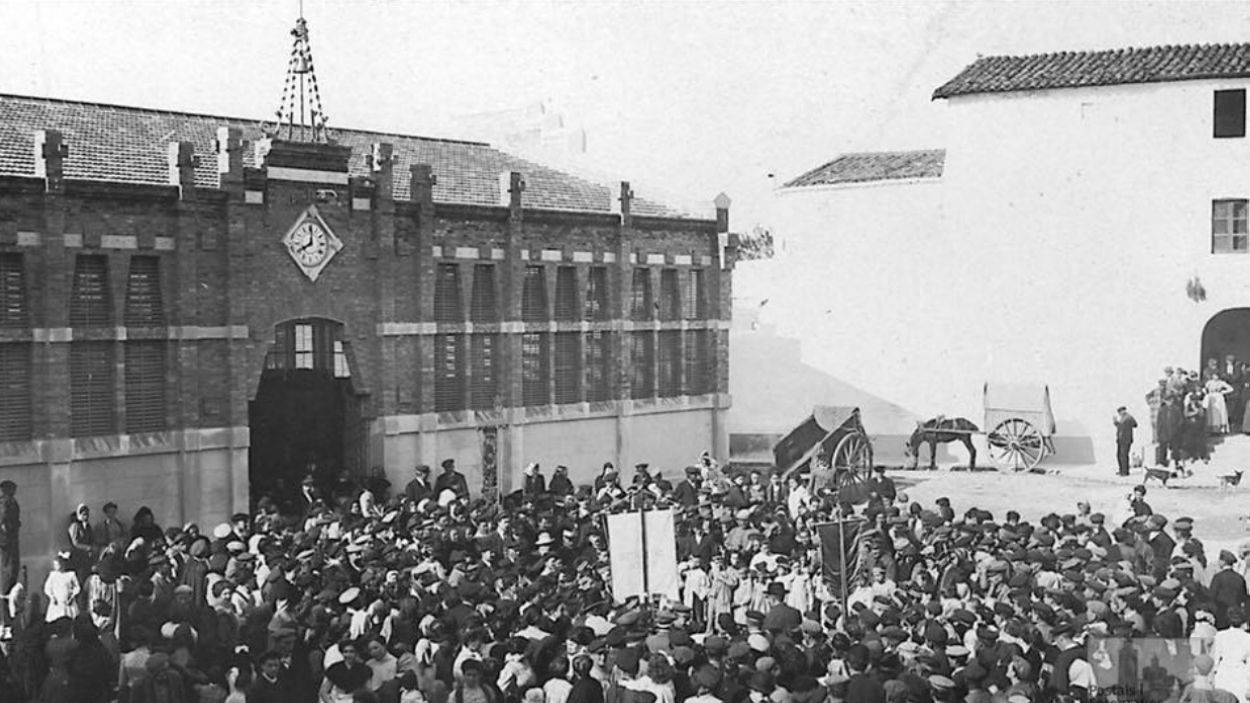 Inauguraci del Mercat Vell, 1911 / Foto: Arxiu fotogrfic Ricard Mestre