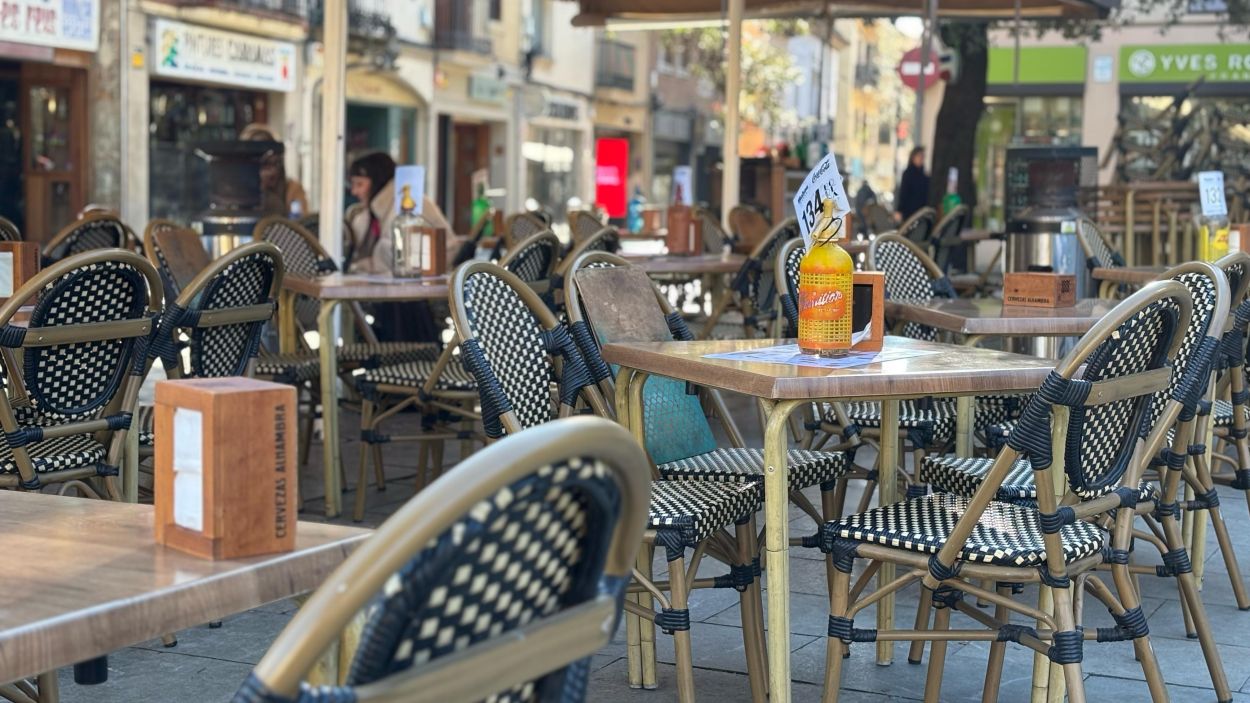 Les taules d'un restaurant a la plaa d'Octavi / Foto: Cugat Mdia