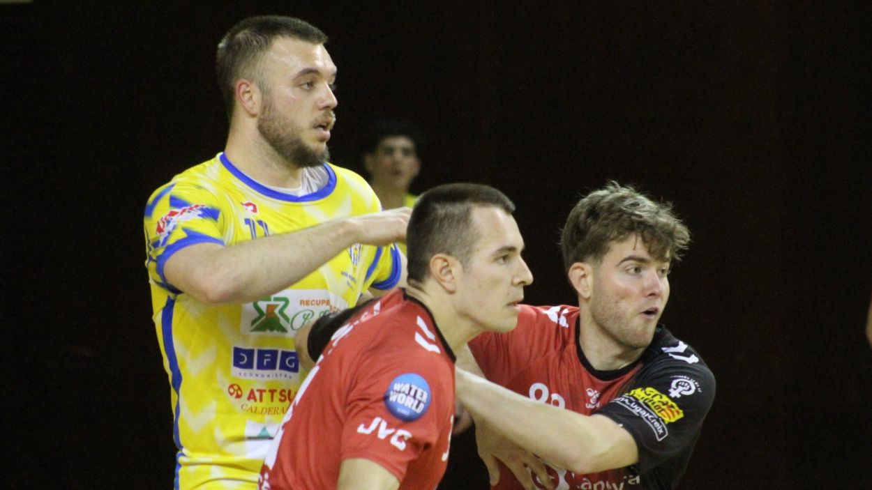 Imatge del partit entre l'Handbol Sant Cugat i el Sarri de Ter / Foto: Handbol Sant Cugat