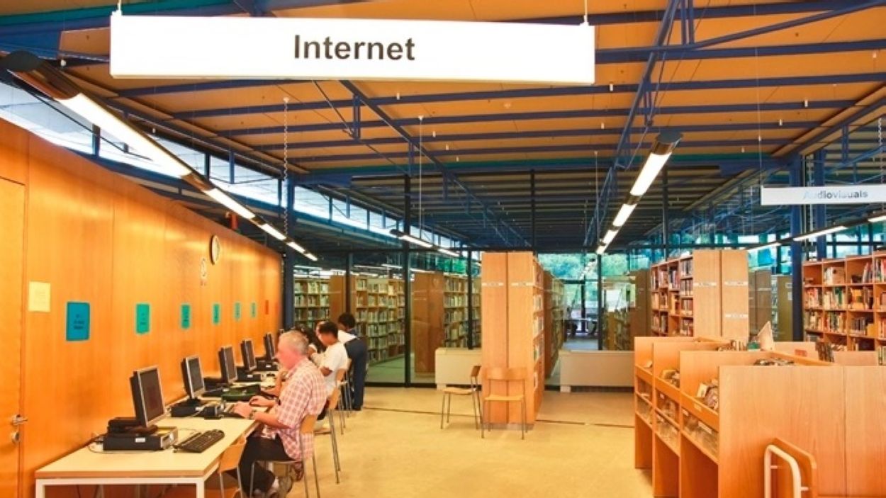 Espai interior de la Biblioteca Central Gabriel Ferrater de Sant Cugat / Foto: Web Biblioteca