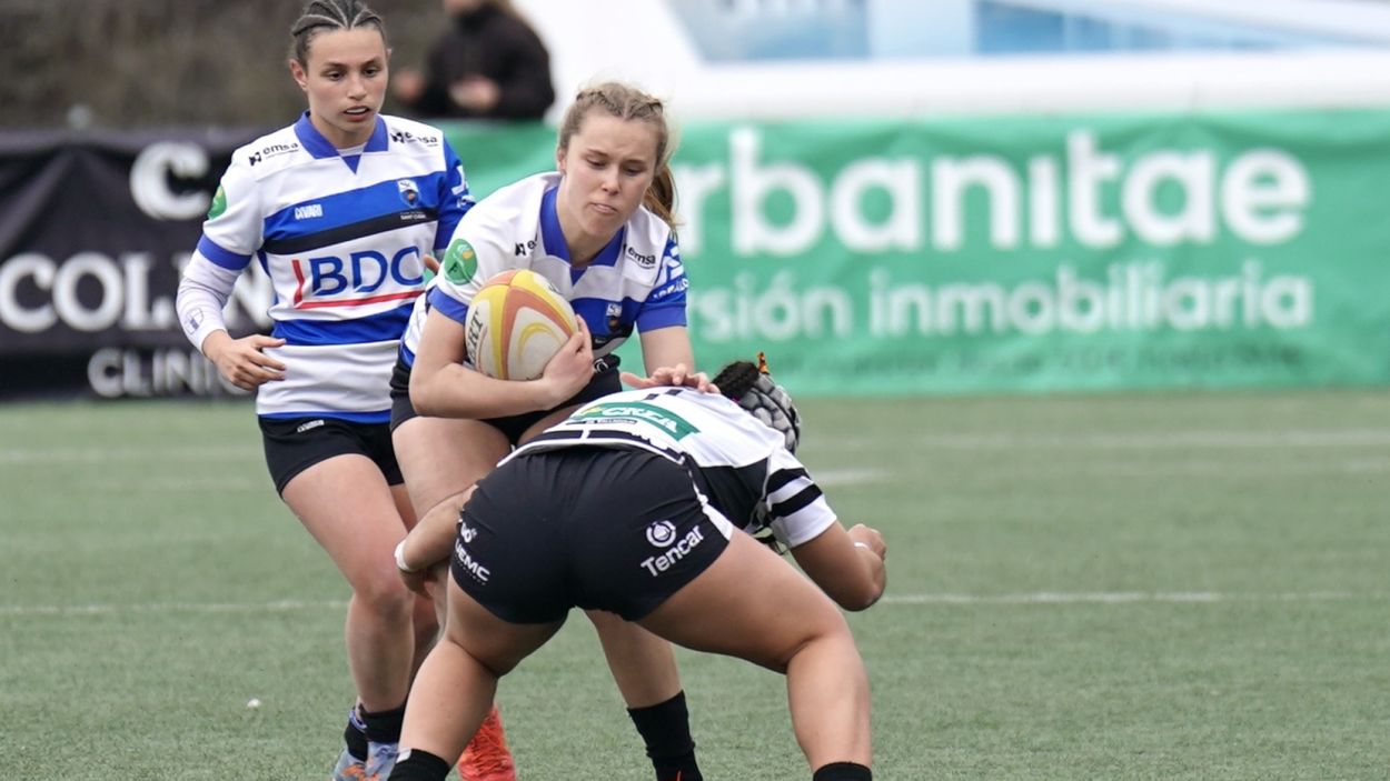 Un moment del partit entre el Rugby Sant Cugat i El Salvador / Foto: Irinarene