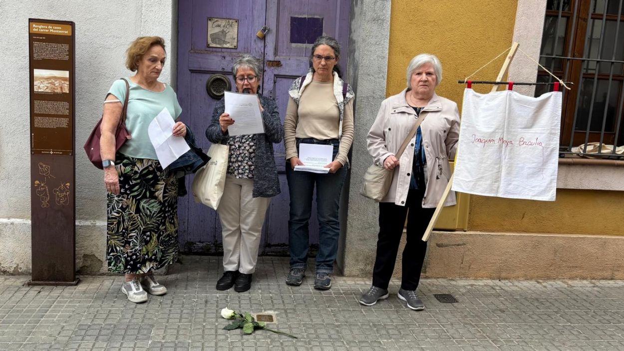 Estendard en memòria de Joaquín Moya Braulio, un dels sis santcugatencs deportats a Mathausen Estendard en memòria de Joaquín Moya Braulio, un dels sis santcugatencs deportats a Mathausen